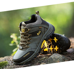 Men’s Warm Water-Resistant Non-Slip Snow Boots