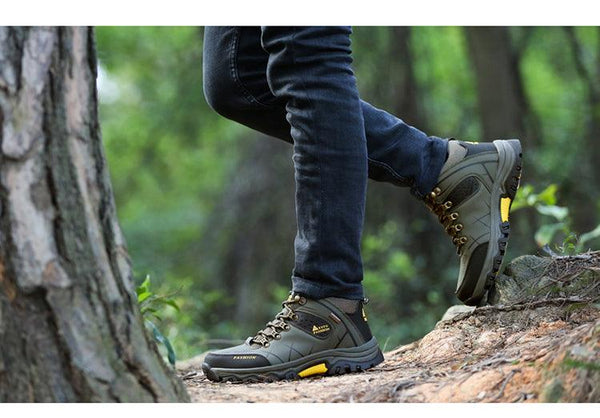 Men’s Warm Water-Resistant Non-Slip Snow Boots