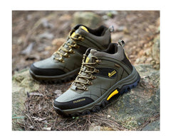 Men’s Warm Water-Resistant Non-Slip Snow Boots